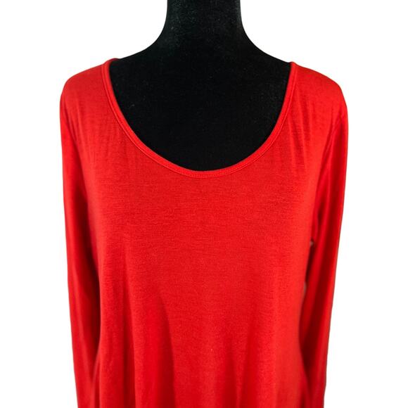 Long Sleeve Tunic Top Scoop Neck Asymmetrical Hem Red Measurements Included - Picture 3 of 12